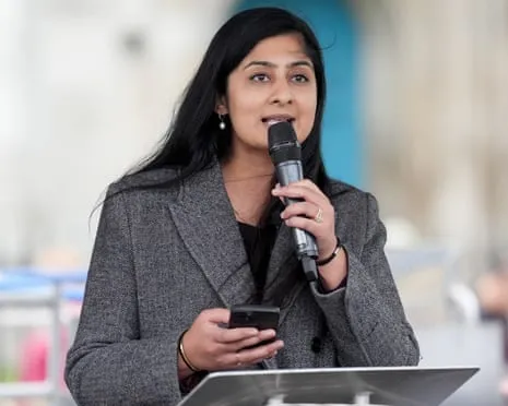 The Coventry South MP Consults Libel Legal Experts After Clash Involving Jeremy Corbyn Regarding Party Membership System